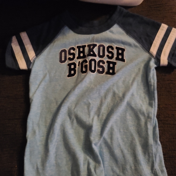 12 month boy clothes. Either never worn or worn once. - Picture 3 of 10